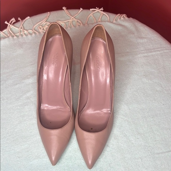 Gucci Women's Pink Leather Pumps Size 40 Stiletto Heel Alessandro Michelle era - Picture 2 of 12